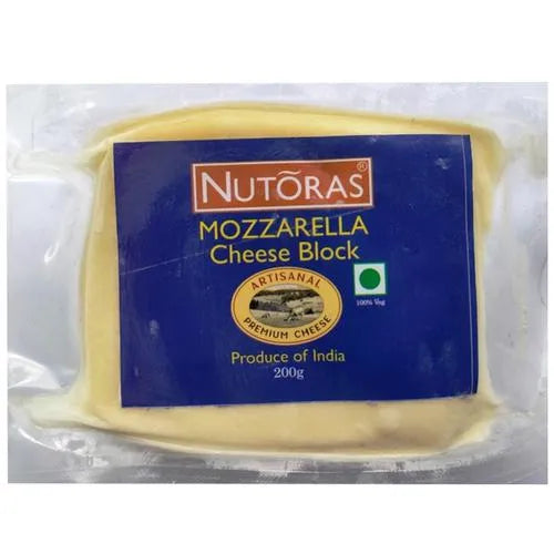 NUTORAS MOZZARELLA CHEESE BLOCK 200G