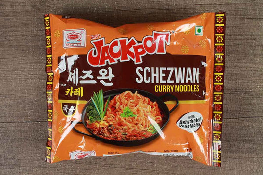 JACKPOT SCHEZWAN CURRY NOODLES 100 GM